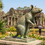 découvrez l'histoire d'une statue au cambodge dédiée à un rat héros, reconnu pour sa capacité exceptionnelle à détecter les mines antipersonnel et sauver des vies.
