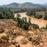 découvrez comment l'industrie de l'or au cambodge connaît une expansion rapide tout en affrontant les défis écologiques majeurs liés à cette croissance.