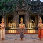 découvrez l'héritage unique du ballet royal du cambodge, un art ancestral qui mêle tradition et modernité pour préserver une culture riche et vibrante.