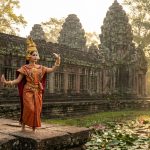 découvrez terre sacrée et merveilles d'angkor, une danse classique cambodgienne unique du 13e art, alliant tradition et beauté pour une expérience culturelle inoubliable.